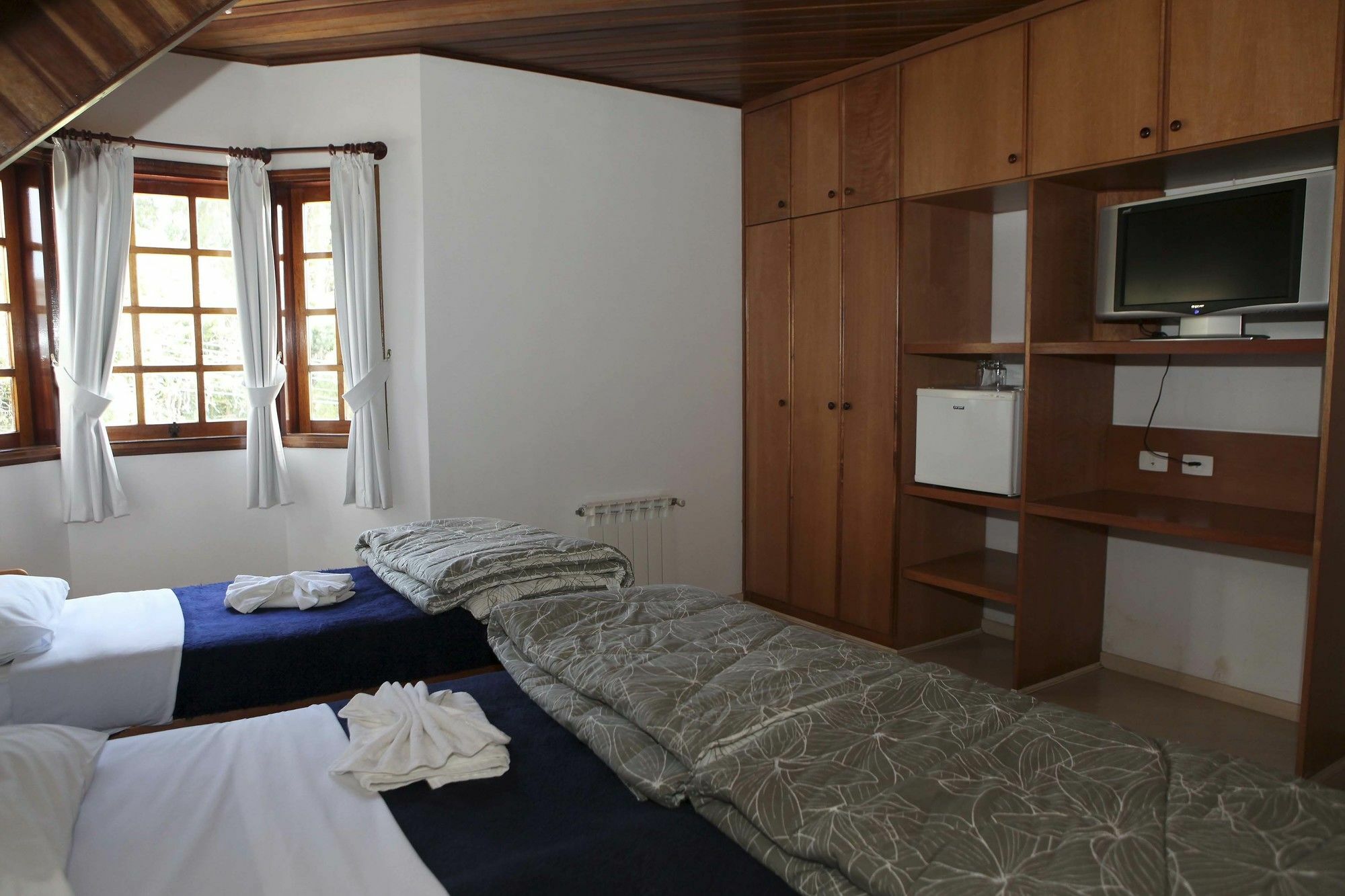 Summit Suites Hotel Кампус-ду-Жордау Экстерьер фото